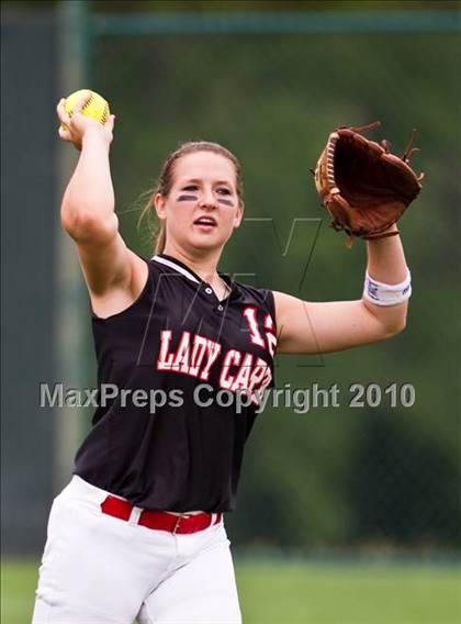 Thumbnail 2 in St. Paul vs Sacred Heart (TAPPS 1A/2A Final) photogallery.
