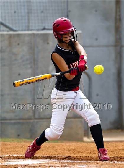 Thumbnail 3 in St. Paul vs Sacred Heart (TAPPS 1A/2A Final) photogallery.
