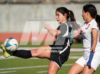 Thumbnail 2 in White vs. Molina photogallery.
