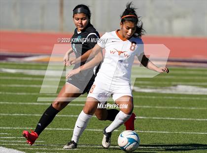 Thumbnail 3 in White vs. Molina photogallery.