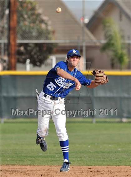 Thumbnail 1 in Edison @ Fountain Valley photogallery.