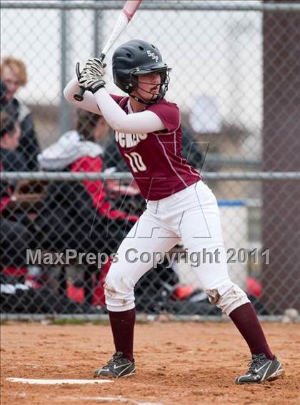 Thumbnail 2 in South St. Paul vs. LaCrosse Central (NSP Polar Classic) photogallery.