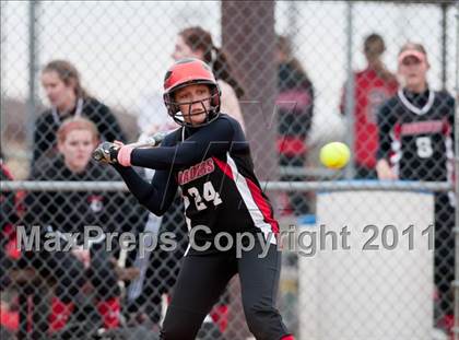 Thumbnail 1 in South St. Paul vs. LaCrosse Central (NSP Polar Classic) photogallery.