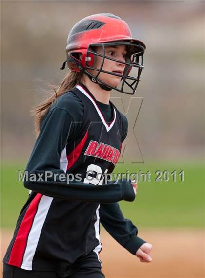 Thumbnail 1 in South St. Paul vs. LaCrosse Central (NSP Polar Classic) photogallery.