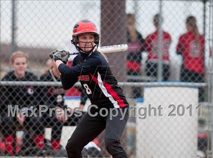 Thumbnail 2 in South St. Paul vs. LaCrosse Central (NSP Polar Classic) photogallery.