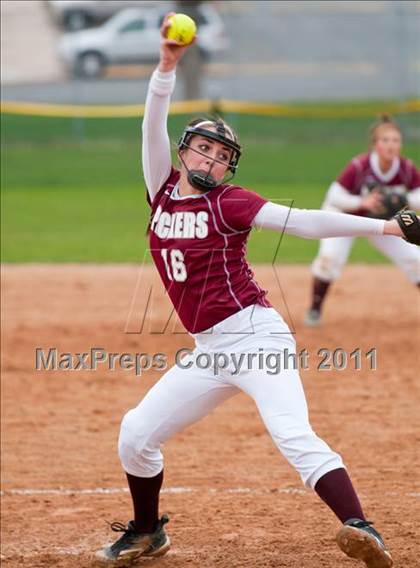 Thumbnail 1 in South St. Paul vs. LaCrosse Central (NSP Polar Classic) photogallery.