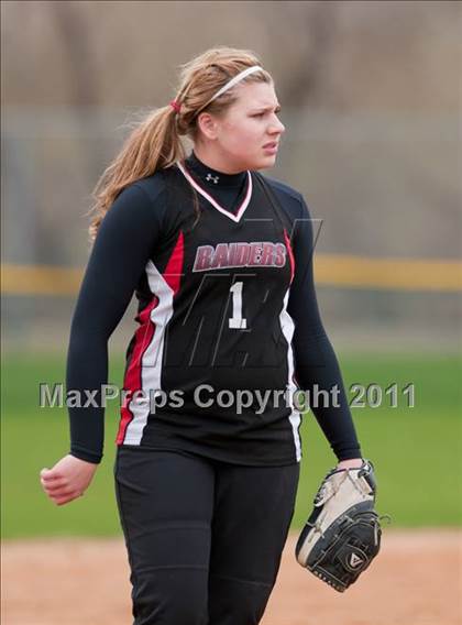 Thumbnail 2 in South St. Paul vs. LaCrosse Central (NSP Polar Classic) photogallery.