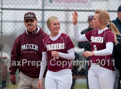 Thumbnail 2 in South St. Paul vs. LaCrosse Central (NSP Polar Classic) photogallery.