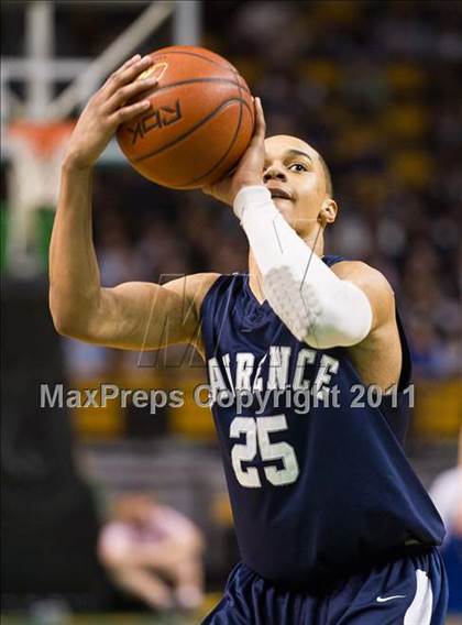 Thumbnail 2 in St. John's Prep vs. Lawrence (MIAA Division 1 North Final) photogallery.