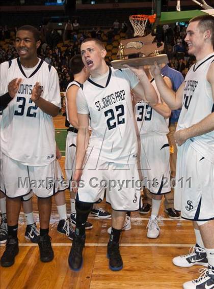 Thumbnail 2 in St. John's Prep vs. Lawrence (MIAA Division 1 North Final) photogallery.