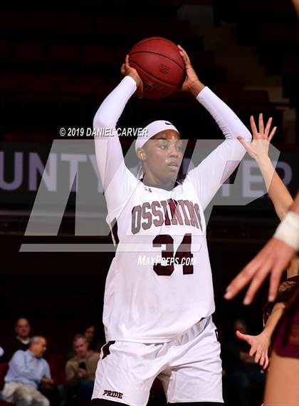 Thumbnail 2 in Ossining vs. Christ the King (Crusader Classic) photogallery.