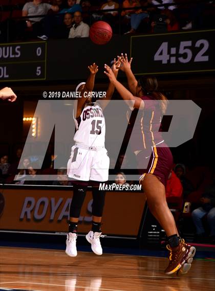 Thumbnail 3 in Ossining vs. Christ the King (Crusader Classic) photogallery.