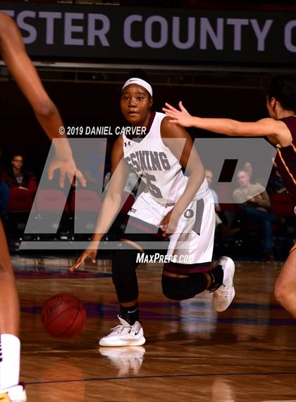 Thumbnail 1 in Ossining vs. Christ the King (Crusader Classic) photogallery.