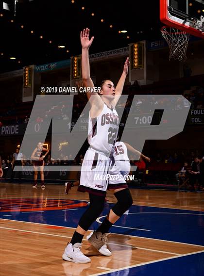 Thumbnail 1 in Ossining vs. Christ the King (Crusader Classic) photogallery.