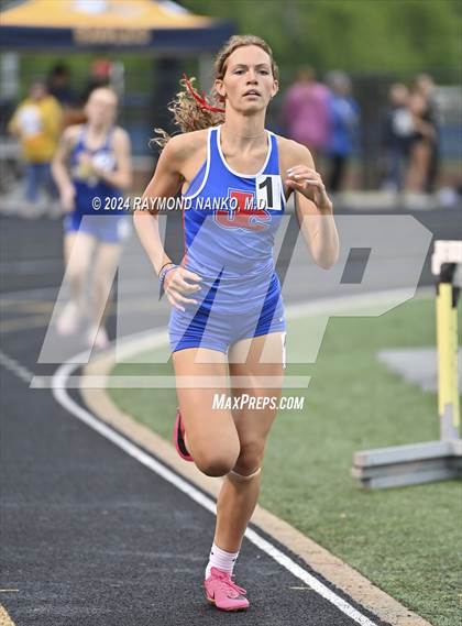 Thumbnail 3 in IHSAA Delta Sectionals (800 Meter)  photogallery.