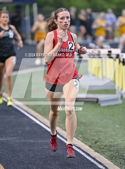 Thumbnail 1 in IHSAA Delta Sectionals (800 Meter)  photogallery.