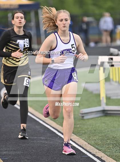 Thumbnail 1 in IHSAA Delta Sectionals (800 Meter)  photogallery.