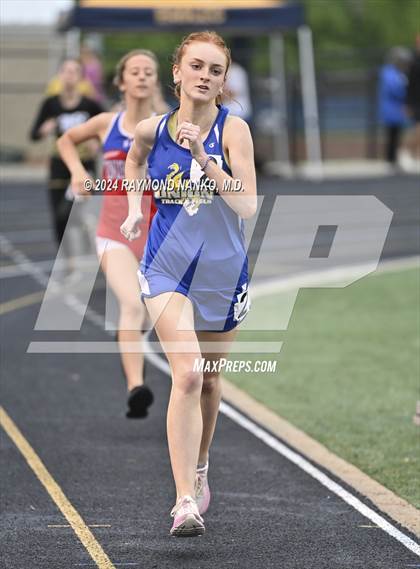 Thumbnail 2 in IHSAA Delta Sectionals (800 Meter)  photogallery.