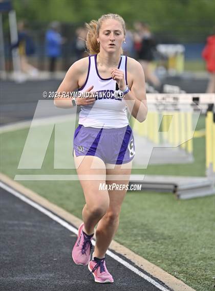 Thumbnail 1 in IHSAA Delta Sectionals (800 Meter)  photogallery.