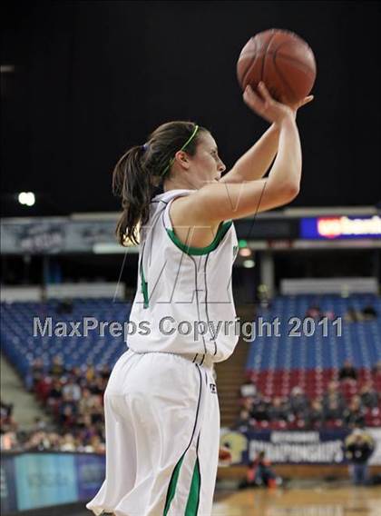 Thumbnail 3 in St. Mary's vs. Del Oro (CIF NorCal D2 Regional Final) photogallery.