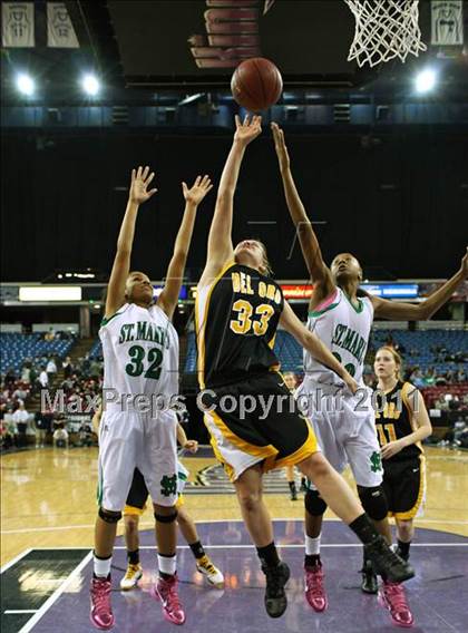 Thumbnail 1 in St. Mary's vs. Del Oro (CIF NorCal D2 Regional Final) photogallery.