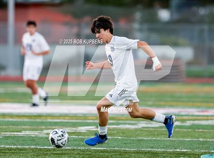 Thumbnail 3 in Carlmont @ Aragon photogallery.