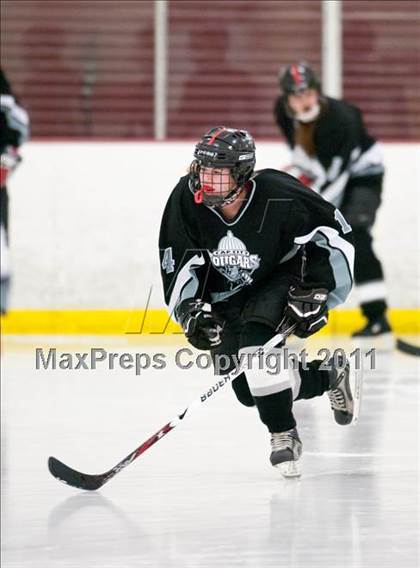 Thumbnail 2 in Benilde-St. Margaret's vs Sun Prairie Co-op (Schwan Cup) photogallery.