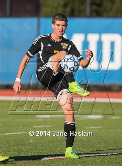 Thumbnail 2 in Shenendehowa vs. Commack (NYSPHSAA Class AA Semifinal) photogallery.