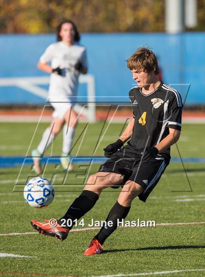 Thumbnail 1 in Shenendehowa vs. Commack (NYSPHSAA Class AA Semifinal) photogallery.