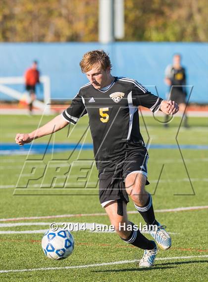Thumbnail 3 in Shenendehowa vs. Commack (NYSPHSAA Class AA Semifinal) photogallery.