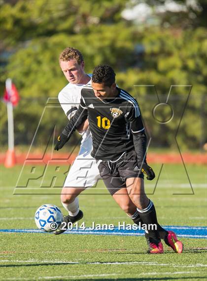 Thumbnail 2 in Shenendehowa vs. Commack (NYSPHSAA Class AA Semifinal) photogallery.