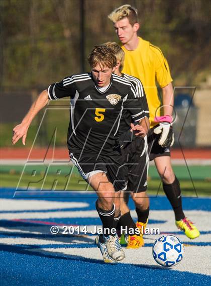 Thumbnail 3 in Shenendehowa vs. Commack (NYSPHSAA Class AA Semifinal) photogallery.