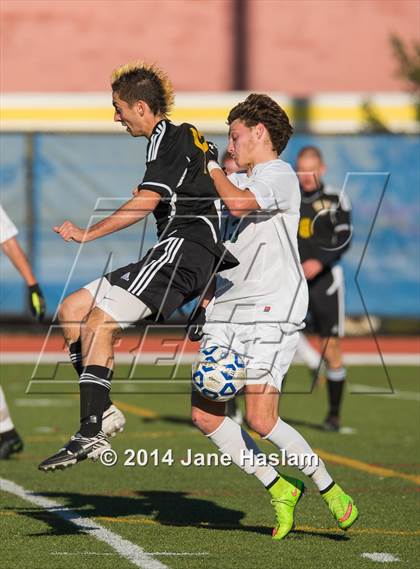 Thumbnail 2 in Shenendehowa vs. Commack (NYSPHSAA Class AA Semifinal) photogallery.