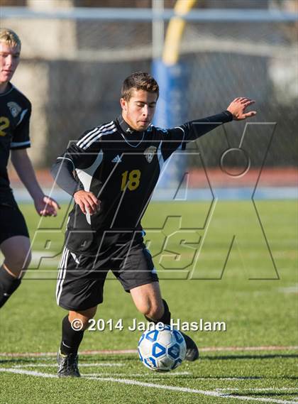 Thumbnail 1 in Shenendehowa vs. Commack (NYSPHSAA Class AA Semifinal) photogallery.