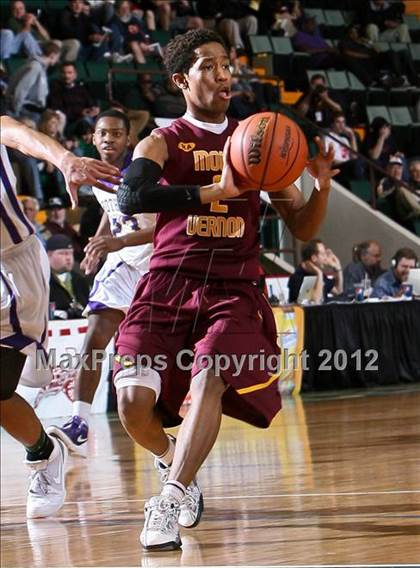 Thumbnail 3 in Christian Brothers Academy vs. Mt. Vernon (NYSPHSAA Class AA Semifinal) photogallery.