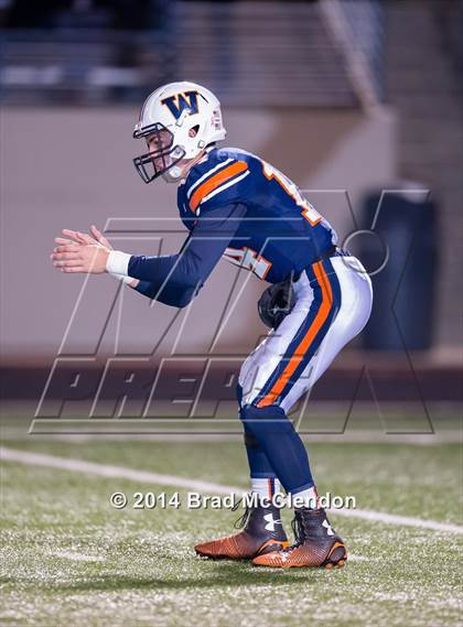 Thumbnail 1 in Wakeland vs McKinney North (UIL 5A Division 1 Region 2 Bi-District Playoff) photogallery.