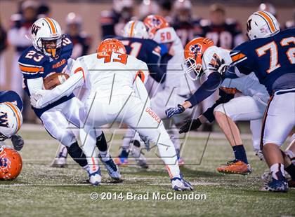 Thumbnail 1 in Wakeland vs McKinney North (UIL 5A Division 1 Region 2 Bi-District Playoff) photogallery.