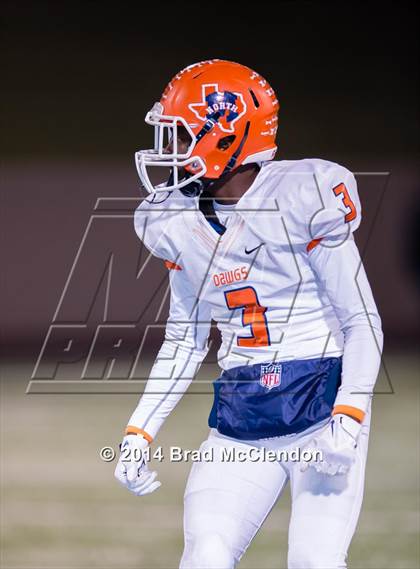 Thumbnail 2 in Wakeland vs McKinney North (UIL 5A Division 1 Region 2 Bi-District Playoff) photogallery.