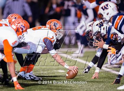 Thumbnail 1 in Wakeland vs McKinney North (UIL 5A Division 1 Region 2 Bi-District Playoff) photogallery.