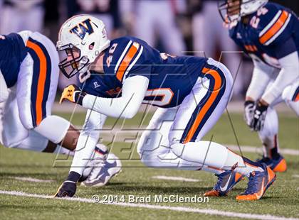 Thumbnail 2 in Wakeland vs McKinney North (UIL 5A Division 1 Region 2 Bi-District Playoff) photogallery.