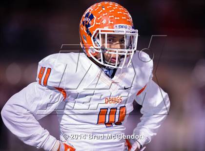 Thumbnail 2 in Wakeland vs McKinney North (UIL 5A Division 1 Region 2 Bi-District Playoff) photogallery.