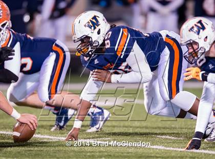 Thumbnail 3 in Wakeland vs McKinney North (UIL 5A Division 1 Region 2 Bi-District Playoff) photogallery.