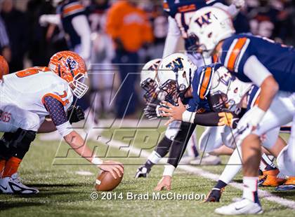 Thumbnail 3 in Wakeland vs McKinney North (UIL 5A Division 1 Region 2 Bi-District Playoff) photogallery.