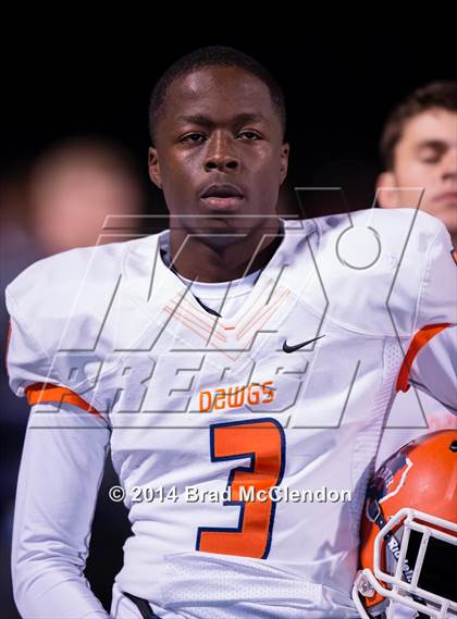 Thumbnail 2 in Wakeland vs McKinney North (UIL 5A Division 1 Region 2 Bi-District Playoff) photogallery.
