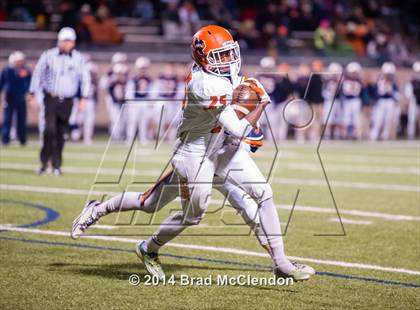 Thumbnail 1 in Wakeland vs McKinney North (UIL 5A Division 1 Region 2 Bi-District Playoff) photogallery.