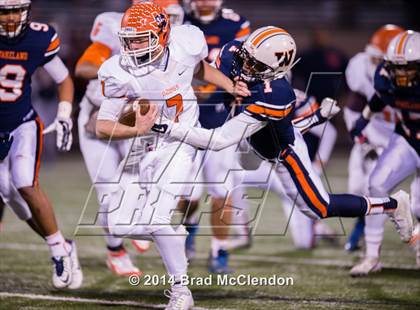 Thumbnail 2 in Wakeland vs McKinney North (UIL 5A Division 1 Region 2 Bi-District Playoff) photogallery.