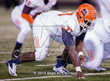 Thumbnail 3 in Wakeland vs McKinney North (UIL 5A Division 1 Region 2 Bi-District Playoff) photogallery.