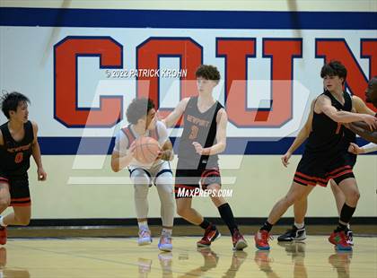 Thumbnail 3 in Newport - Bellevue vs. Silas photogallery.