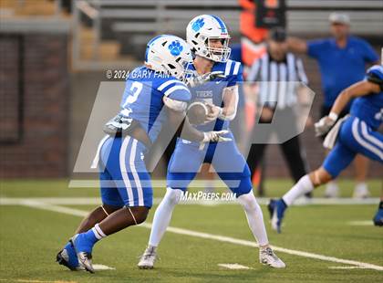 Thumbnail 3 in Walker Valley vs. Ringgold (Scrimmage) photogallery.