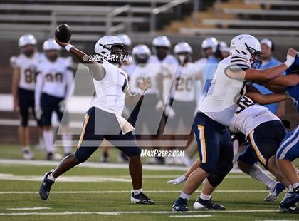 Thumbnail 2 in Walker Valley vs. Ringgold (Scrimmage) photogallery.